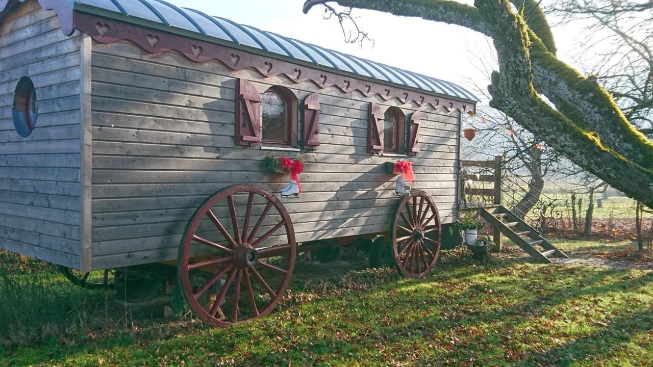 Roulotte Le Temps De Rever Bed and Breakfast Saint-Michel-sur-Meurthe Eksteriør billede